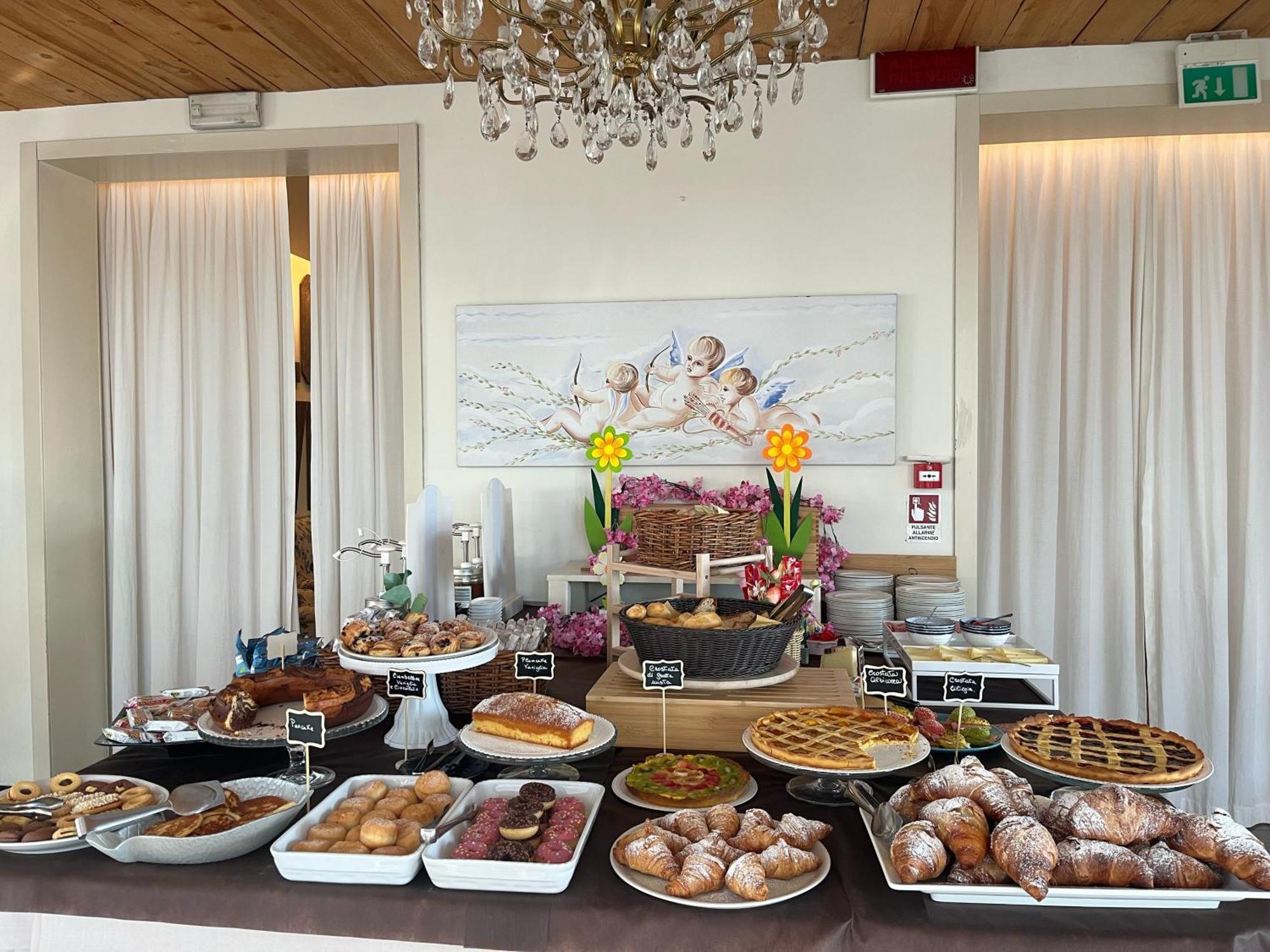 Hotel Garisenda B&B - In Centro A Riccione - Eksteriør bilde