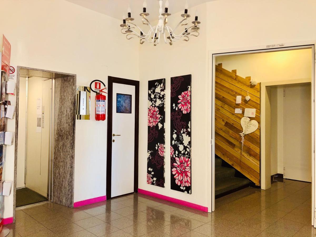 Hotel Garisenda B&B - In Centro A Riccione - Eksteriør bilde
